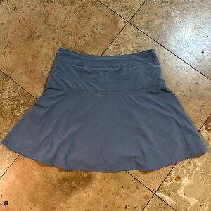Women’s Athleta Purple/Greyish Tennis Mini Flowy Skirt Size 2